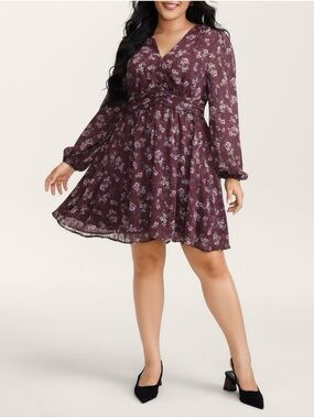 Plus Size Floral V-Neck Long Sleeve Dress in Plum